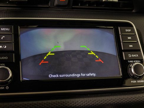 Used 2022 Nissan Kicks S FWD image 7