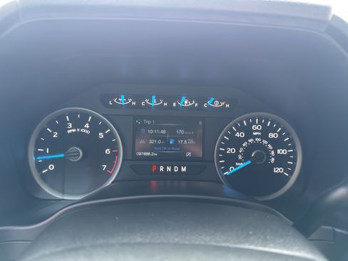 Used 2017 Ford F150 XLT w/ Equipment Group 302A Luxury image 20