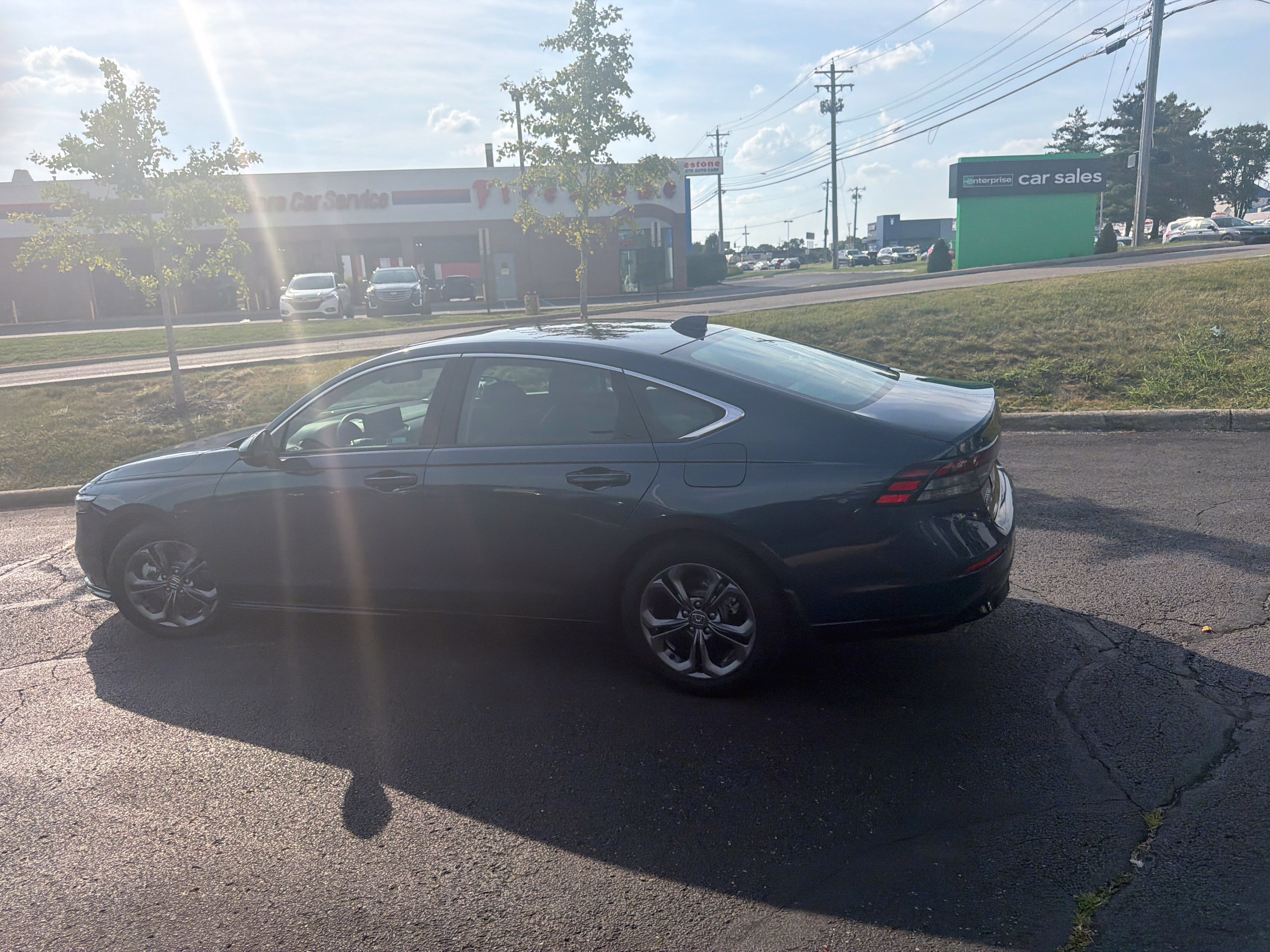 Used 2025 Honda Accord EX-L image 12