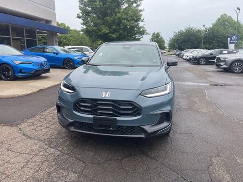 Used 2025 Honda HR-V Sport image 34