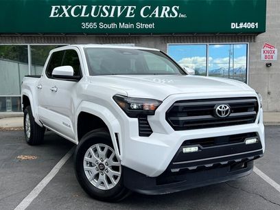 Used 2025 Toyota Tacoma SR5
