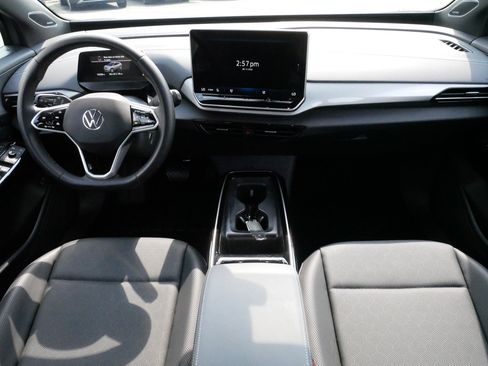 Used 2025 Volkswagen ID.4 Pro S Plus AWD/4WD image 10