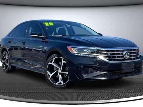 Used 2020 Volkswagen Passat 2.0T R-Line image 3
