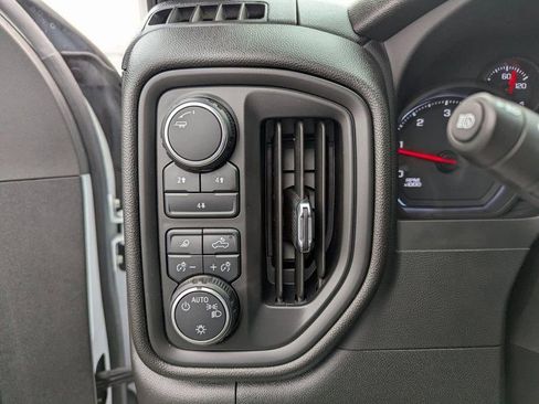 Used 2024 Chevrolet Silverado 3500 W/T image 21