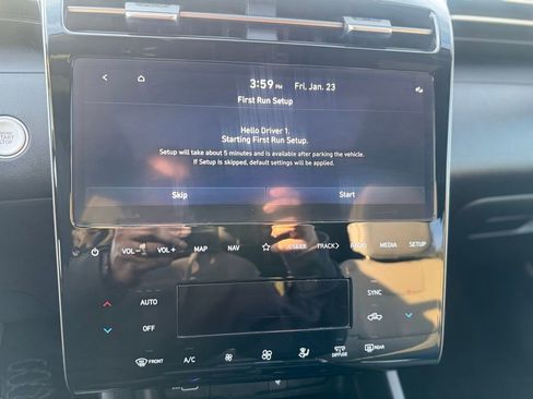 Certified 2024 Hyundai Santa Cruz SEL w/ Activity Package image 11