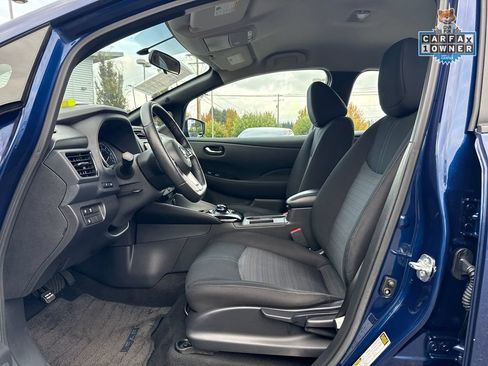 Used 2019 Nissan Leaf SV Plus w/ SV All Weather Package FWD image 12