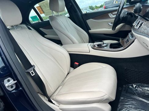Used 2019 Mercedes-Benz E 300 image 10