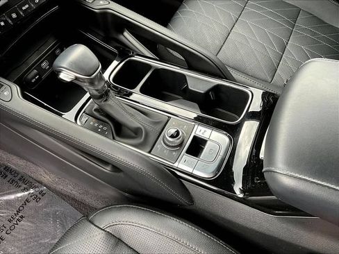 Certified 2024 Kia Telluride EX X-Line AWD/4WD image 19