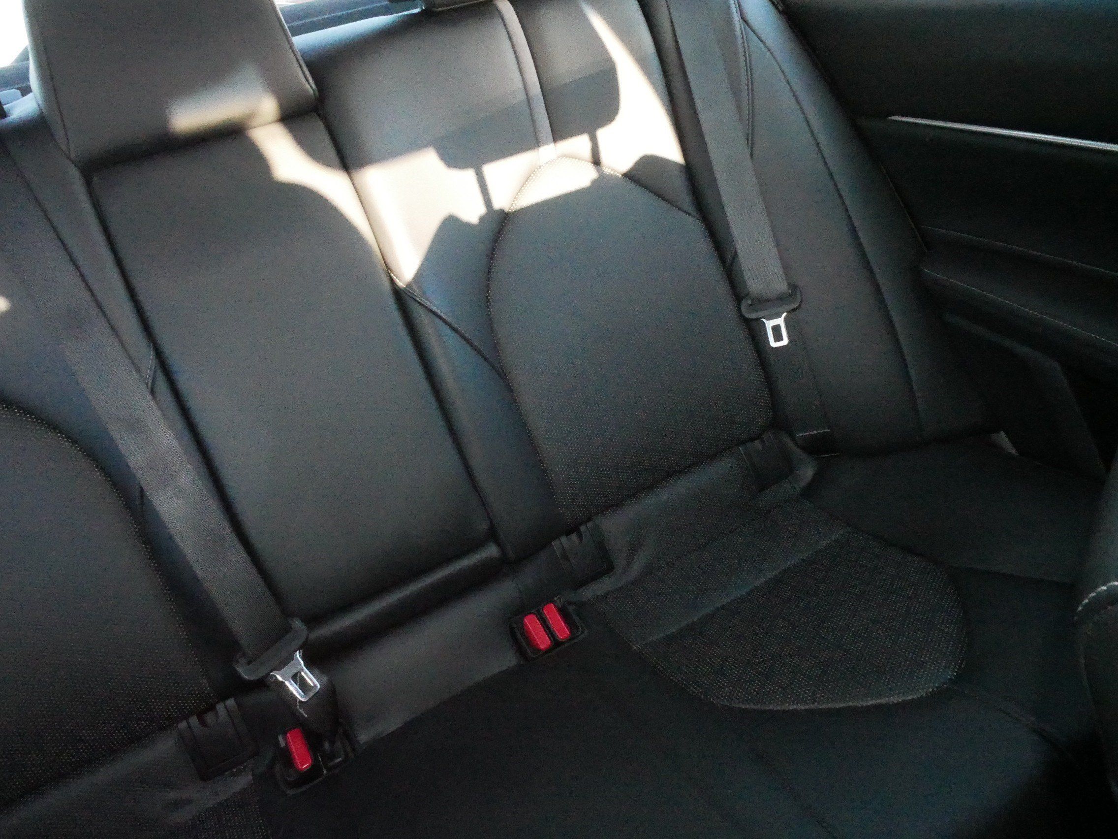 Used 2018 Toyota Camry XSE FWD image 14