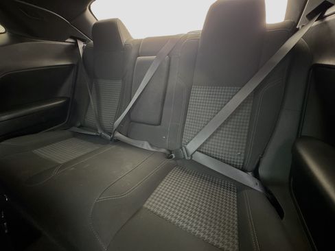 Used 2019 Dodge Challenger SXT RWD image 15