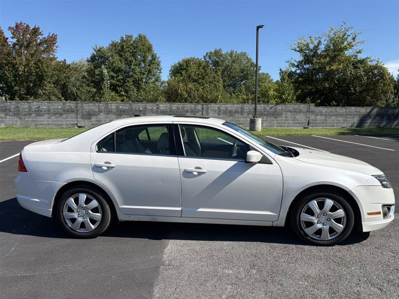 Used 2012 Ford Fusion SEL FWD image 6
