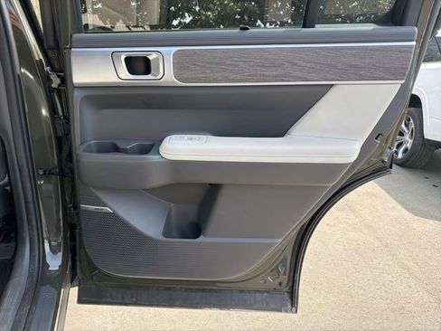 Used 2024 Hyundai Santa Fe Limited image 10