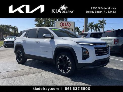 Used 2025 Chevrolet Equinox LT w/ Safety and Technology Package image 1