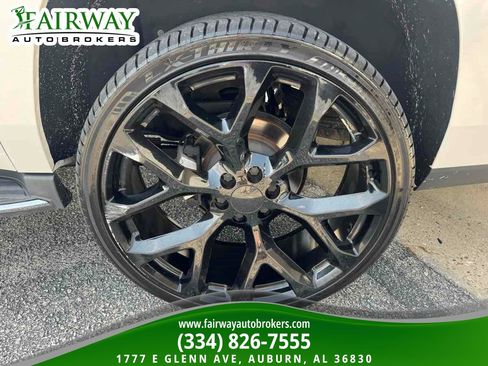 Used 2016 Cadillac Escalade ESV Luxury RWD image 37