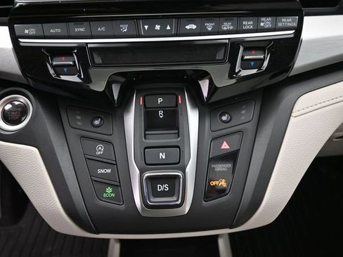 New 2026 Honda Odyssey EX-L image 3