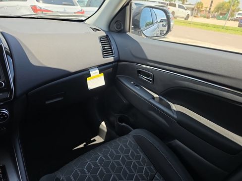 New 2026 Mitsubishi Outlander Sport ES AWD/4WD image 9