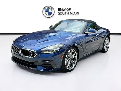 Used 2019 BMW Z4 sDrive30i w/ Convenience Package RWD image 3