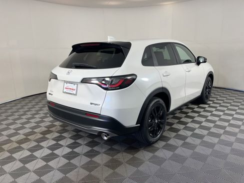 New 2026 Honda HR-V Sport image 5