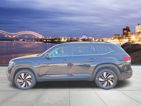 New 2026 Volkswagen Atlas SE image 2