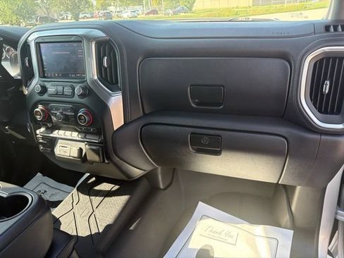 Used 2020 Chevrolet Silverado 1500 LTZ AWD/4WD image 32