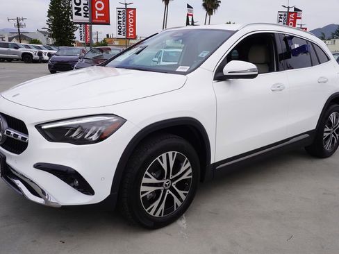 Used 2025 Mercedes-Benz GLA 250 image 4