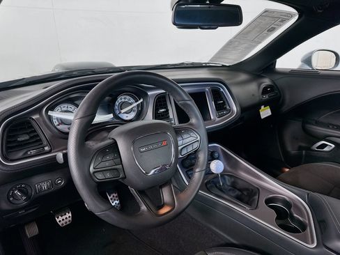 Used 2021 Dodge Challenger R/T Scat Pack w/ Shaker Package RWD image 9
