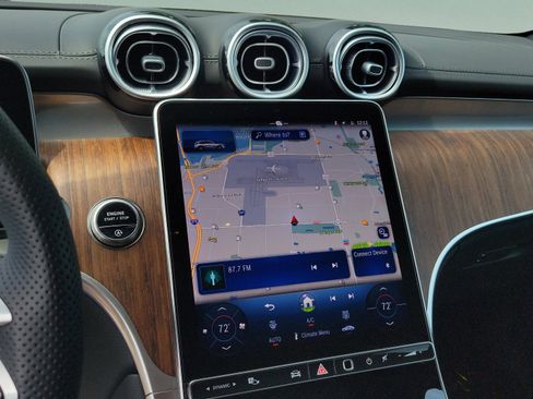 Used 2026 Mercedes-Benz GLC 300 4MATIC image 31