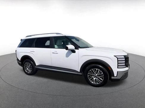 Used 2026 Hyundai Palisade SEL AWD/4WD image 2