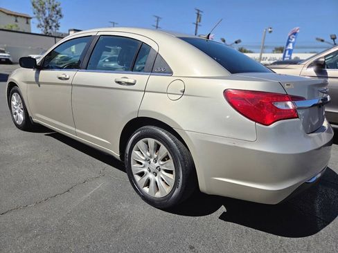 Used 2014 Chrysler 200 LX FWD image 7