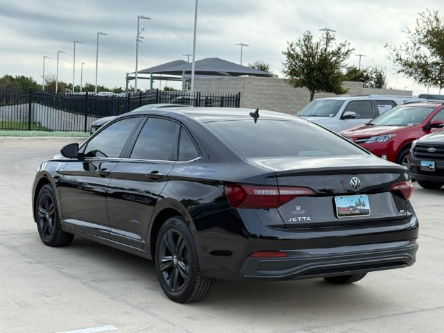 Used 2024 Volkswagen Jetta SE w/ Panoramic Sunroof Package FWD image 5