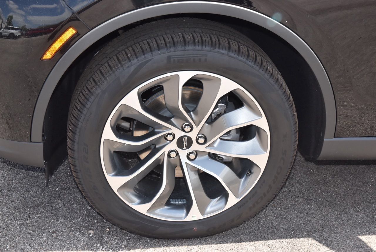 New 2026 Lincoln Aviator Reserve w/ Illumination Package AWD/4WD image 38
