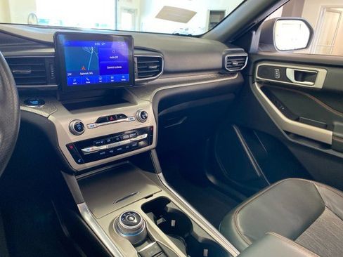 Used 2022 Ford Explorer Timberline image 14