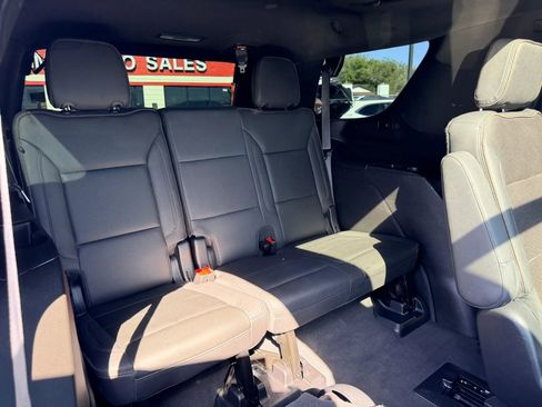 Used 2023 Chevrolet Tahoe High Country AWD/4WD image 27