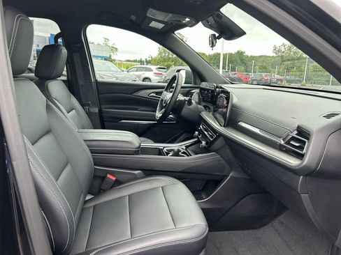 Used 2026 Chevrolet Traverse LT AWD/4WD image 13