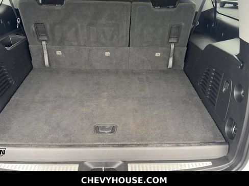 Used 2019 Chevrolet Suburban LT w/ Max Trailering Package RWD image 26