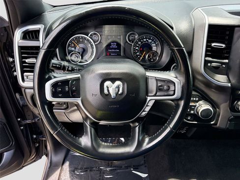 Used 2021 RAM 1500 Big Horn AWD/4WD image 11