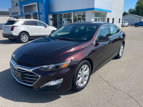 Used 2020 Chevrolet Malibu LT FWD image 2