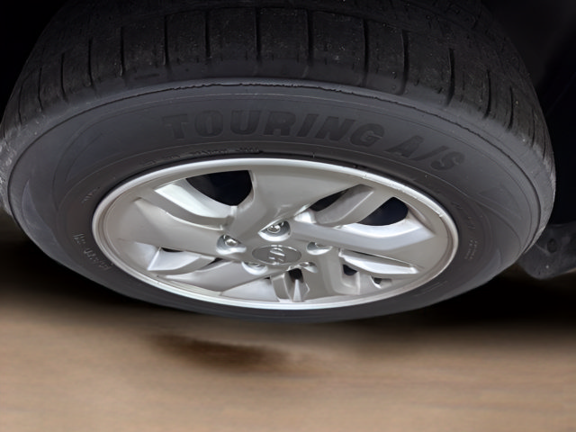 Used 2024 Hyundai Venue SE FWD image 8