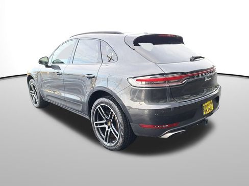 Used 2020 Porsche Macan image 3