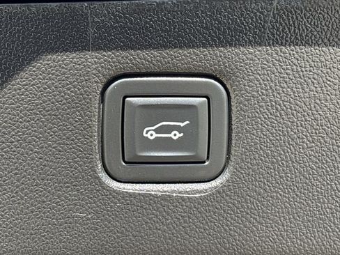 Used 2024 Chevrolet Blazer LT w/ Convenience Package image 19