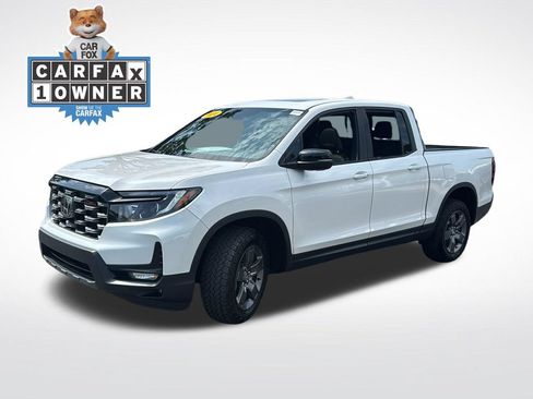 Used 2024 Honda Ridgeline TrailSport image 3