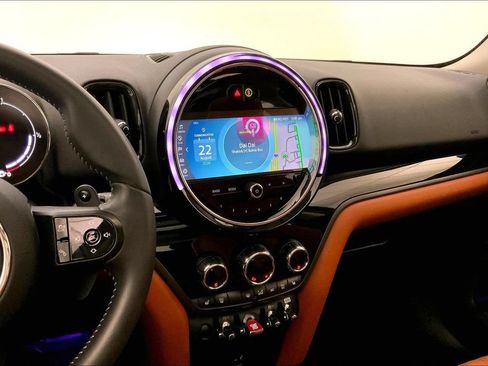 Used 2024 MINI Cooper Countryman S w/ Signature Upholstery Package AWD/4WD image 5