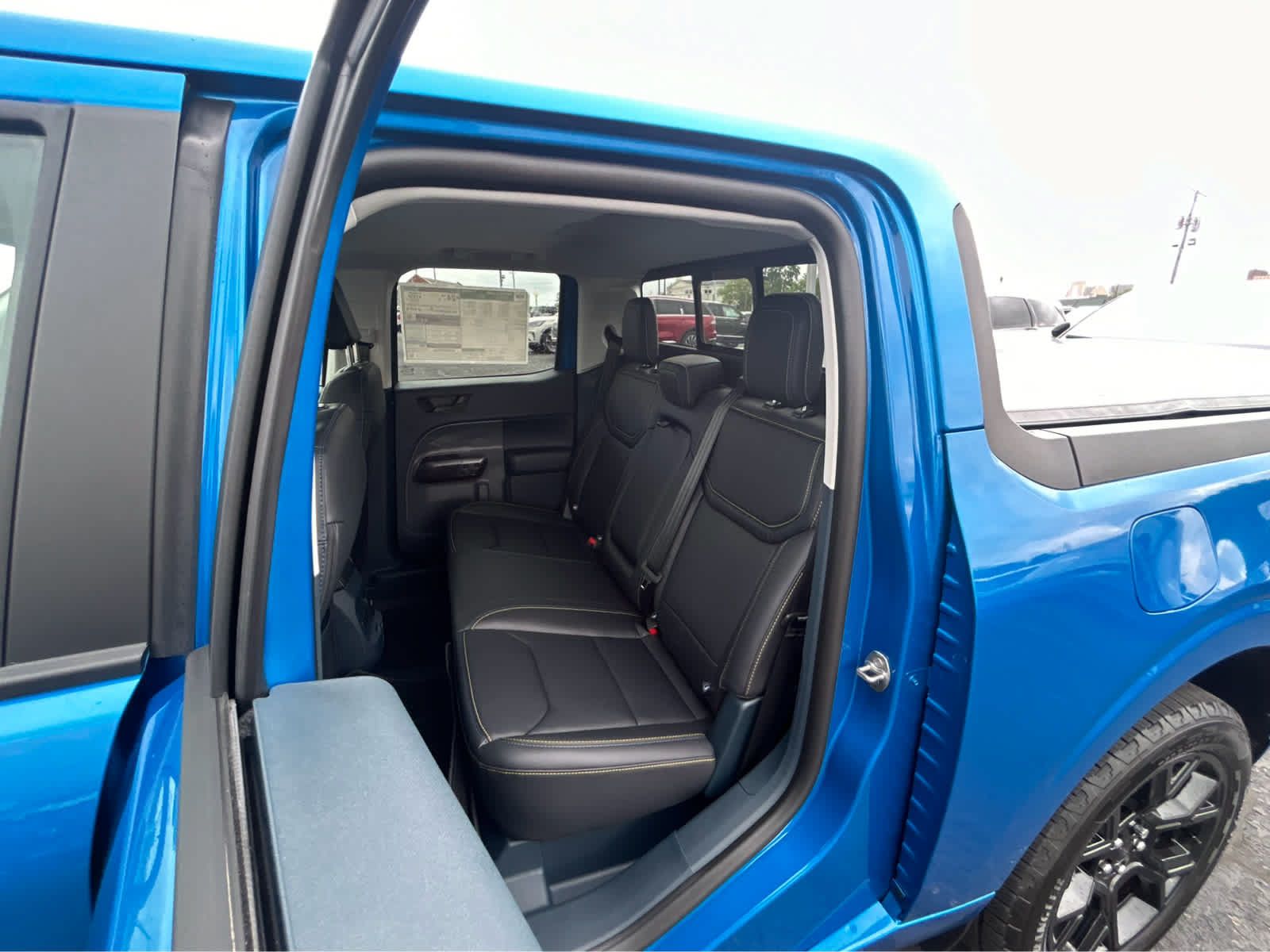 New 2025 Ford Maverick Lobo AWD/4WD image 13