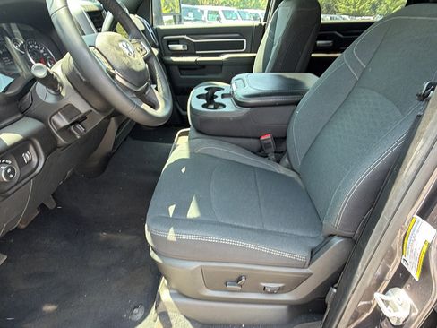 Used 2026 RAM 2500 Big Horn AWD/4WD image 16