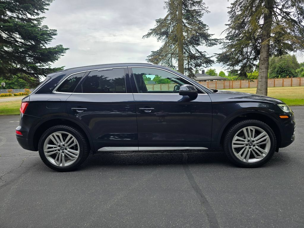 Used 2018 Audi Q5 Prestige w/ Premium Plus Package AWD/4WD image 7