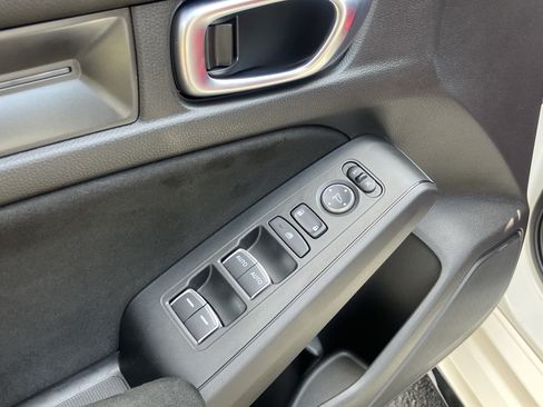 Used 2025 Honda Civic Type R image 15