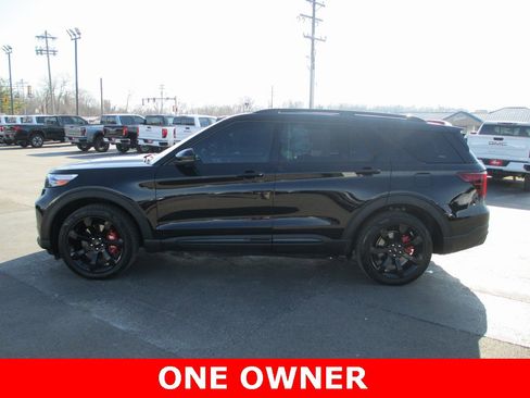 Used 2020 Ford Explorer ST w/ ST Street Pack image 9