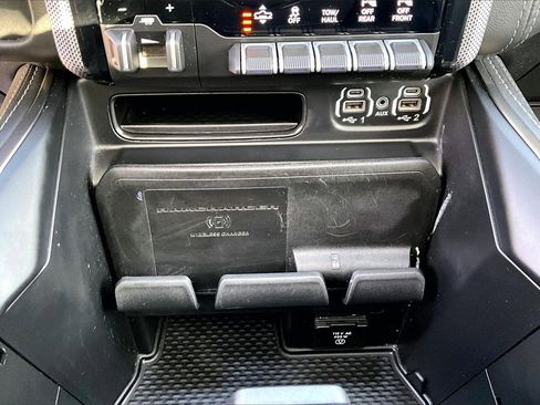 Used 2021 RAM 1500 Limited w/ Night Edition image 17