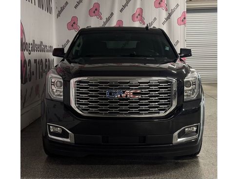 Used 2020 GMC Yukon Denali w/ Open Road Package image 5