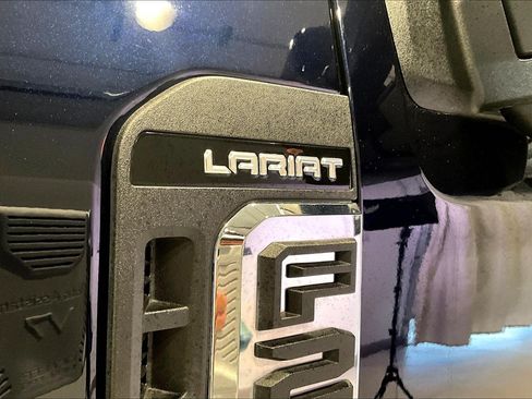 Used 2025 Ford F250 Lariat AWD/4WD image 25